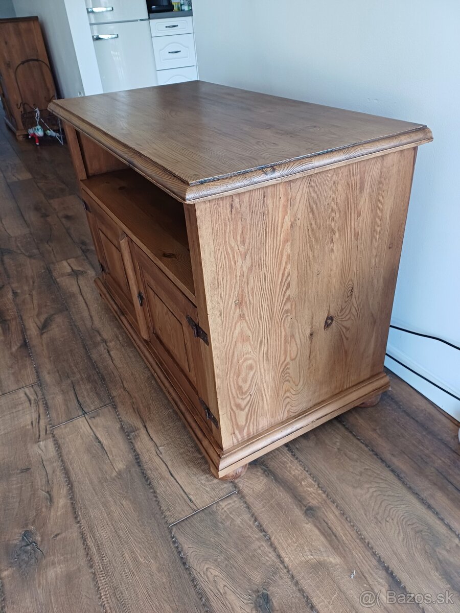 rustikálna/vidiecka komoda - 2