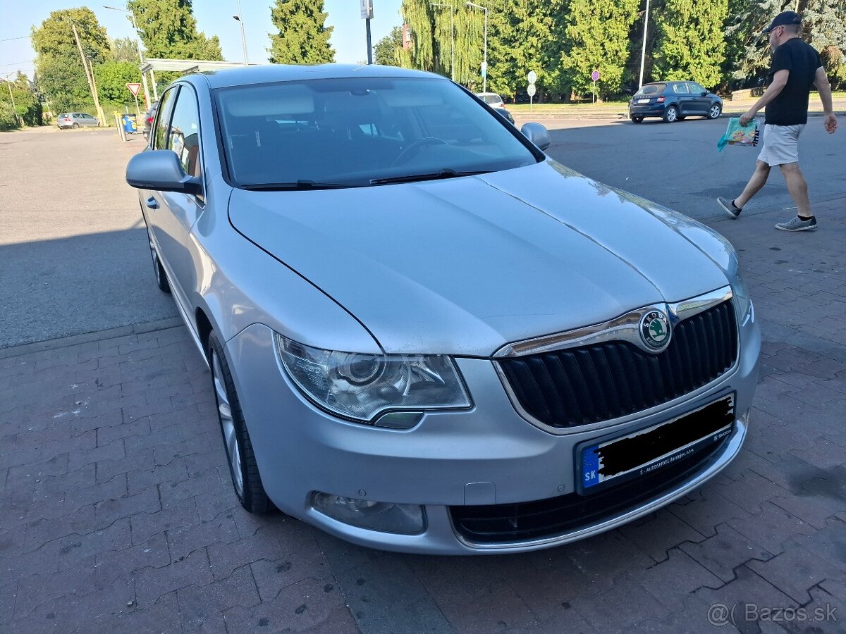 Skoda Superb 2.0 tdi 125kw - 2