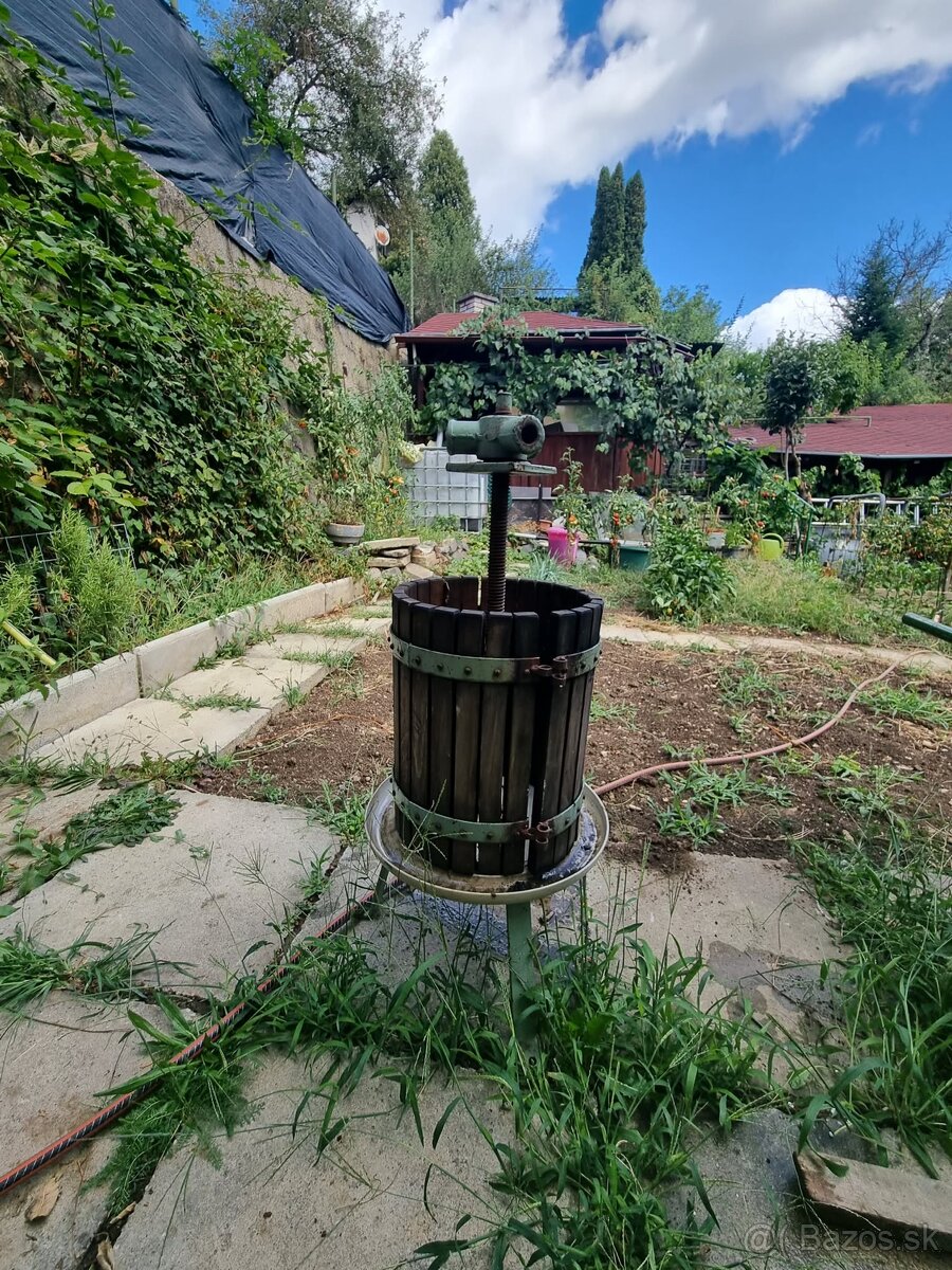 Lis na hrozno otvárateľný - 2