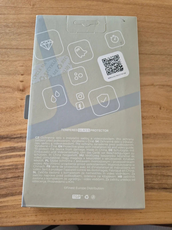 Tempered Glass Protector naSamsung S24 FE (kompatibilne s pu - 2