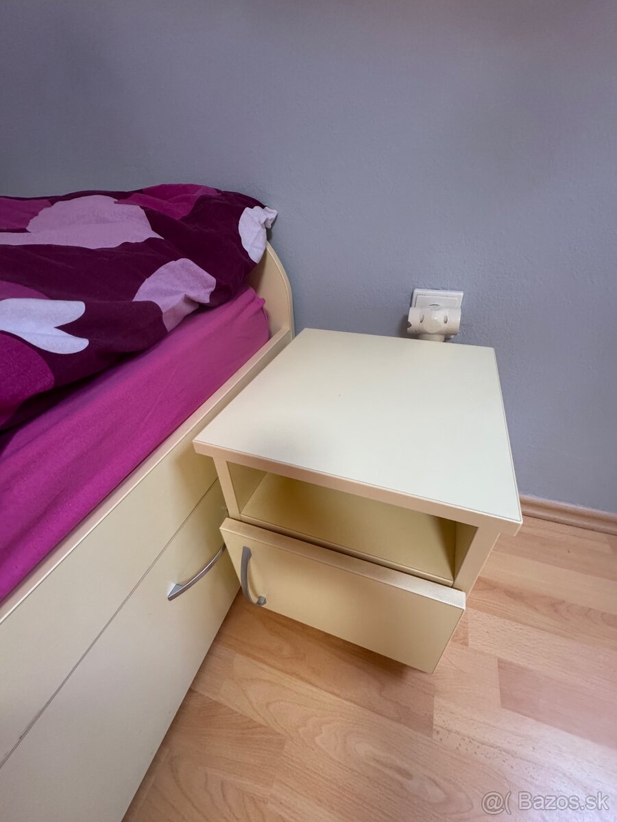 Posteľ - 2
