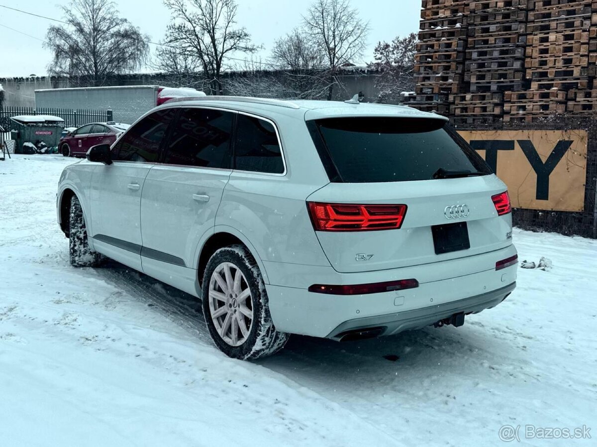 Audi Q7 dovoz USA - 2