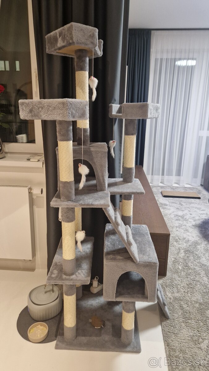 Škrabacia veža pre mačky - 2