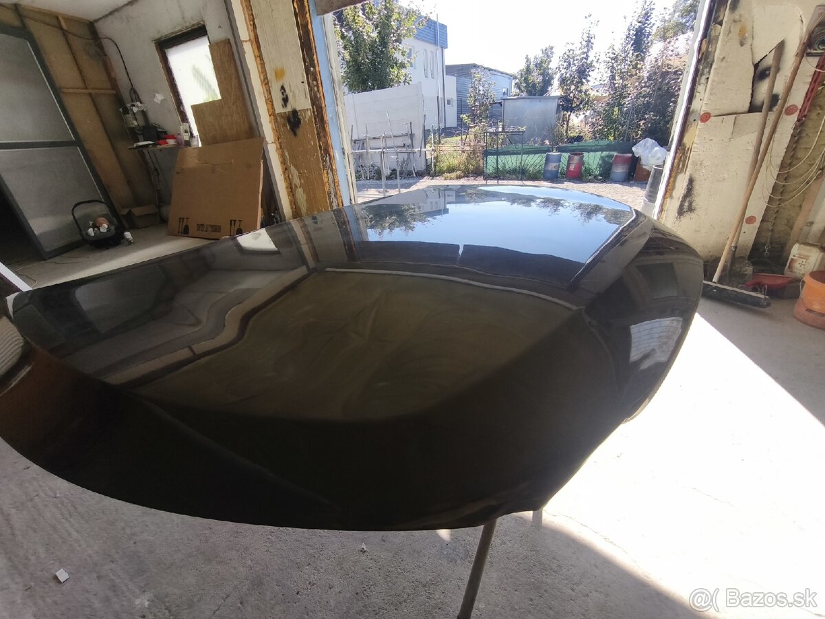 Kapota na Hyundai Tucson - 2