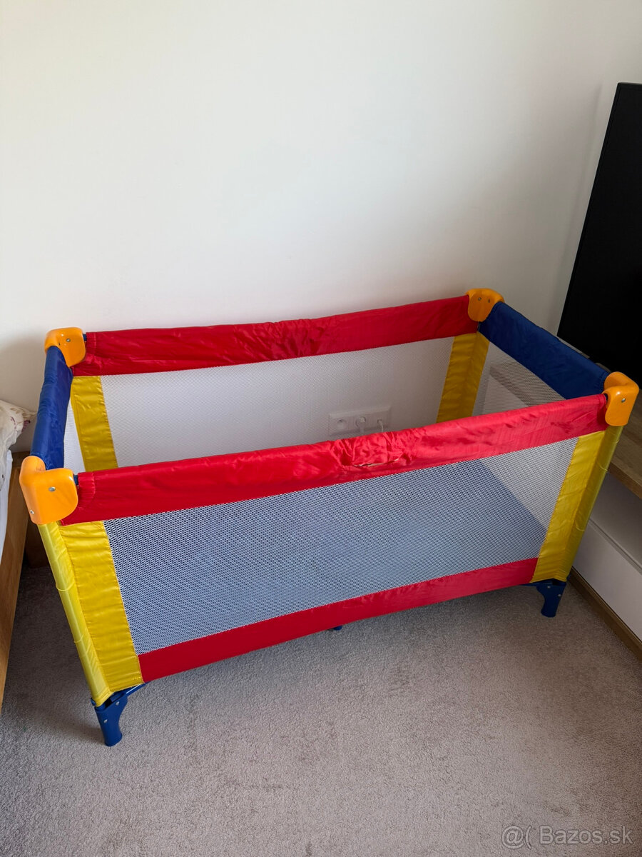 Darujem detskú cestovnú postielku - 2