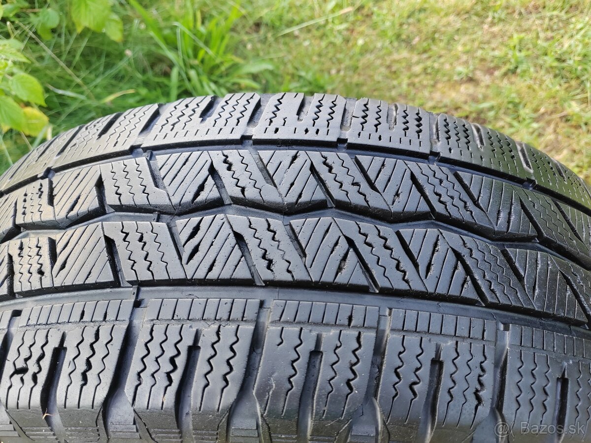 Zimné pneumatiky 215/60 R17 C - 2