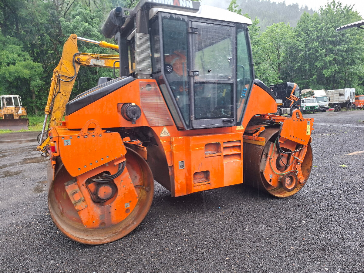 Silniční válec Ammann AV 85-2 - 2