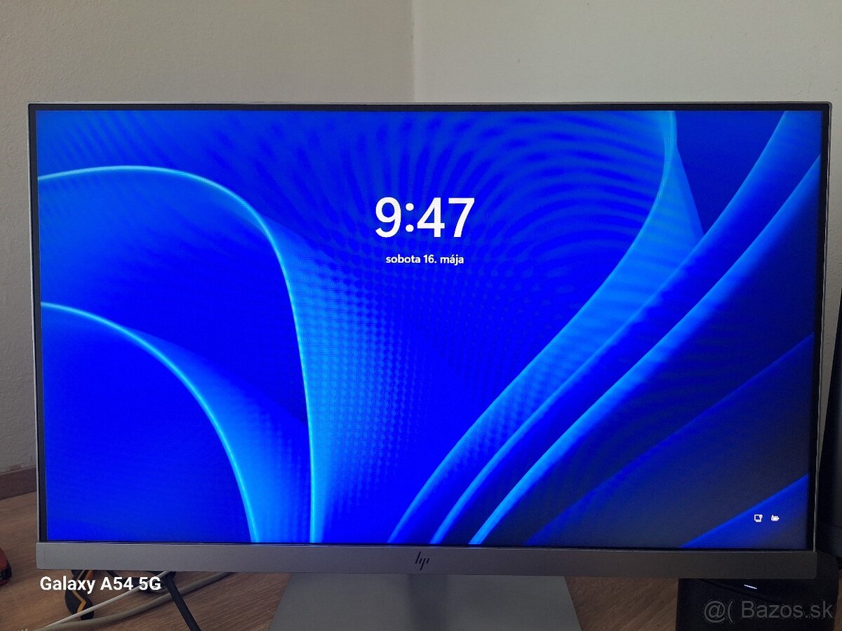 HP EliteDisplay E233 - 2