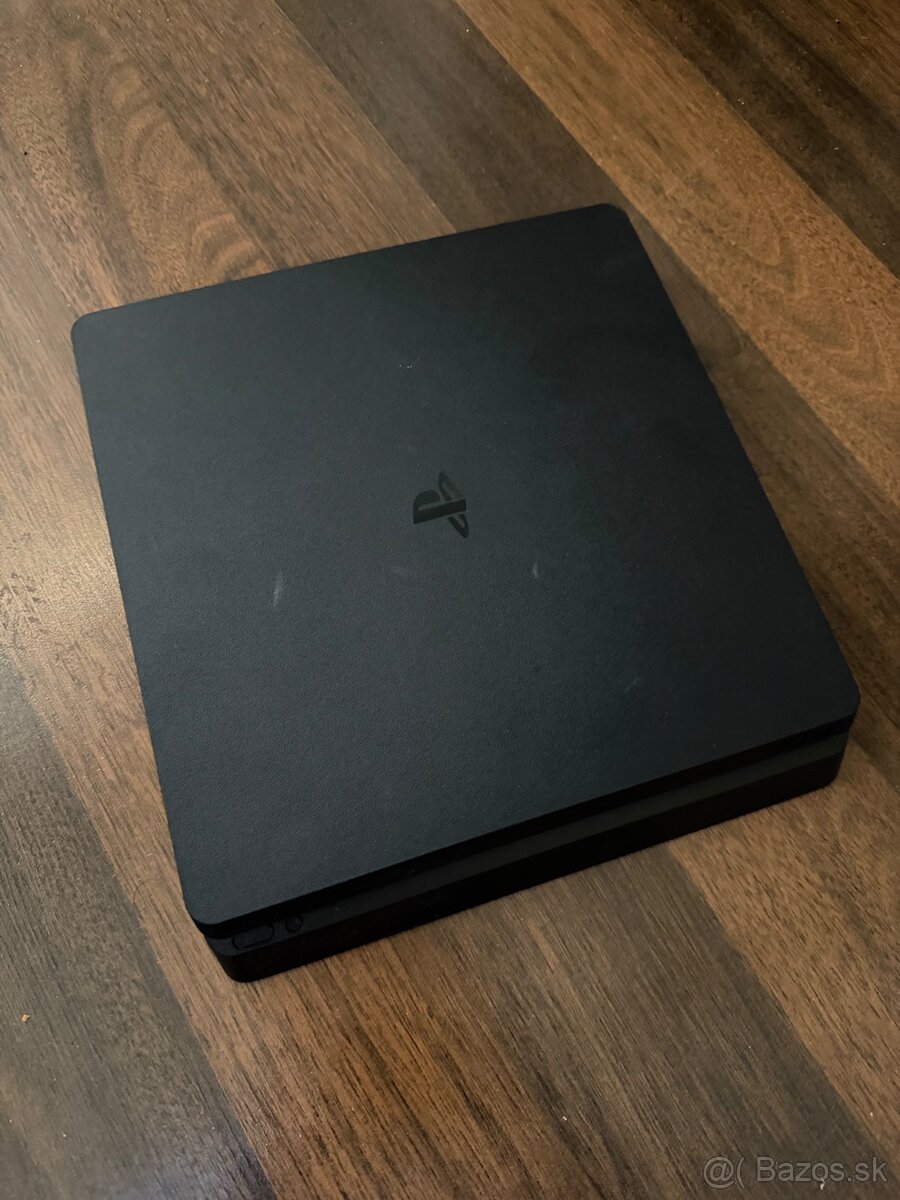 PS4 s hrami - 2