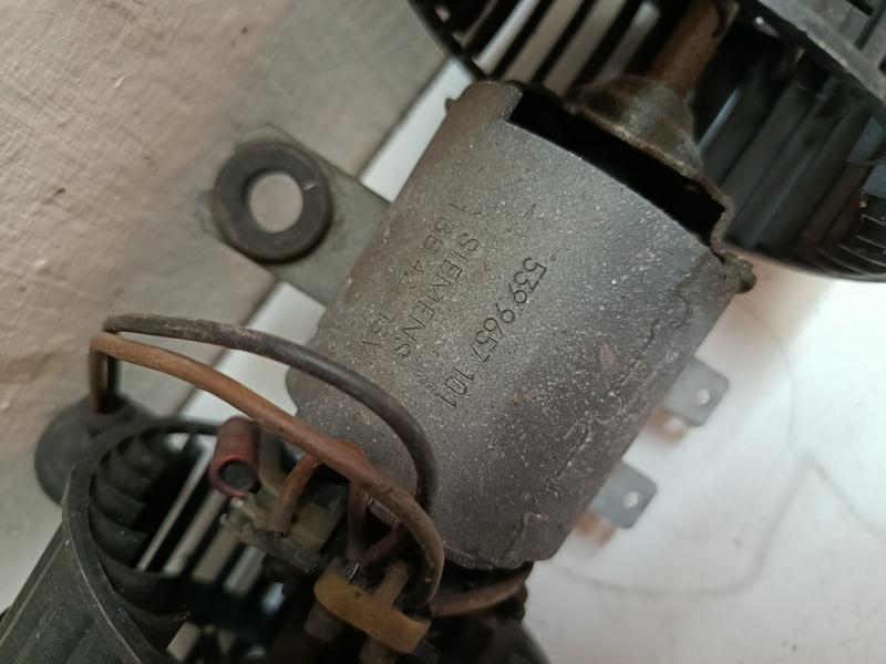 vnutorny ventilator skoda felicia 5399657101 30€ - 2