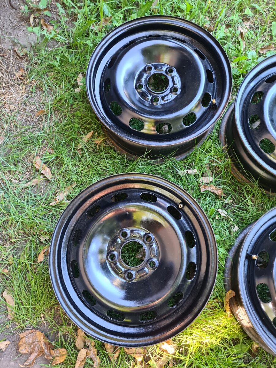 Plechove disky ford focus r15 - 2