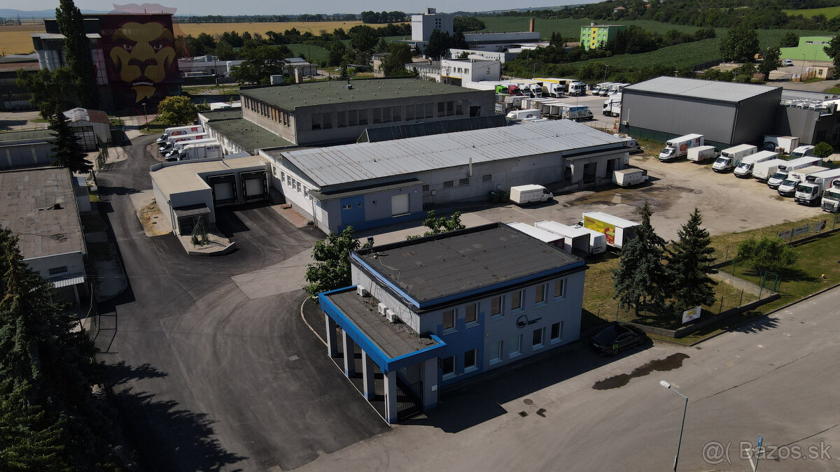 ZNÍŽENÁ CENA NA PREDAJ VÝROBNA HALA -NOVÉ MESTO NAD VÁHOM - 2