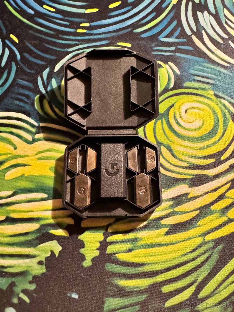 Logitech G502 Lightspeed Wireless Gaming Mouse - 2