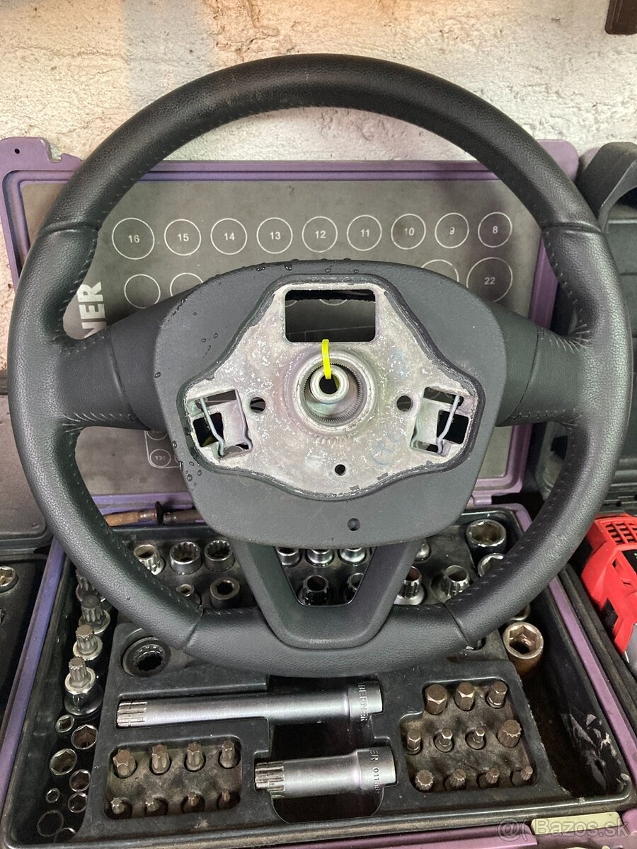 Multifunkčný volant Seat Toledo/Leon - 2