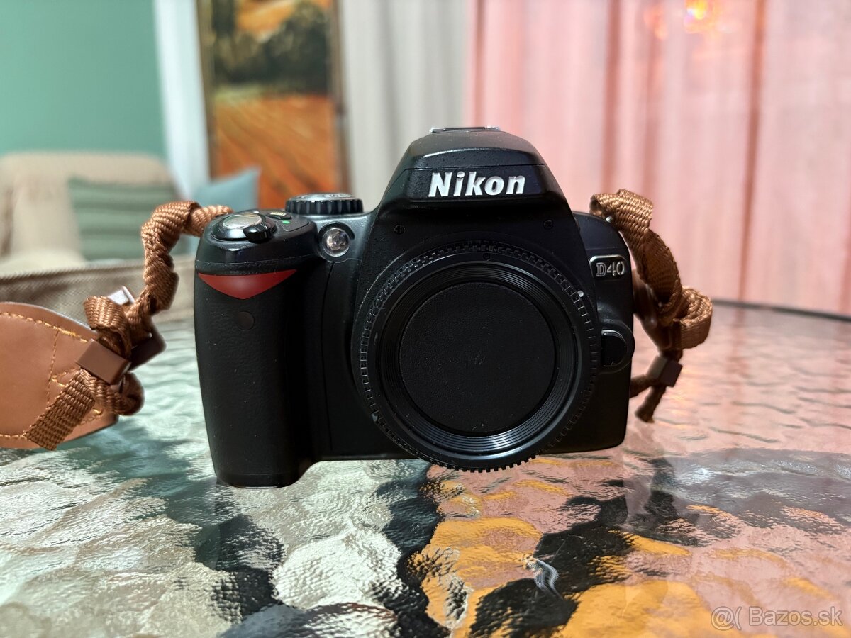Nikon D40 - 2