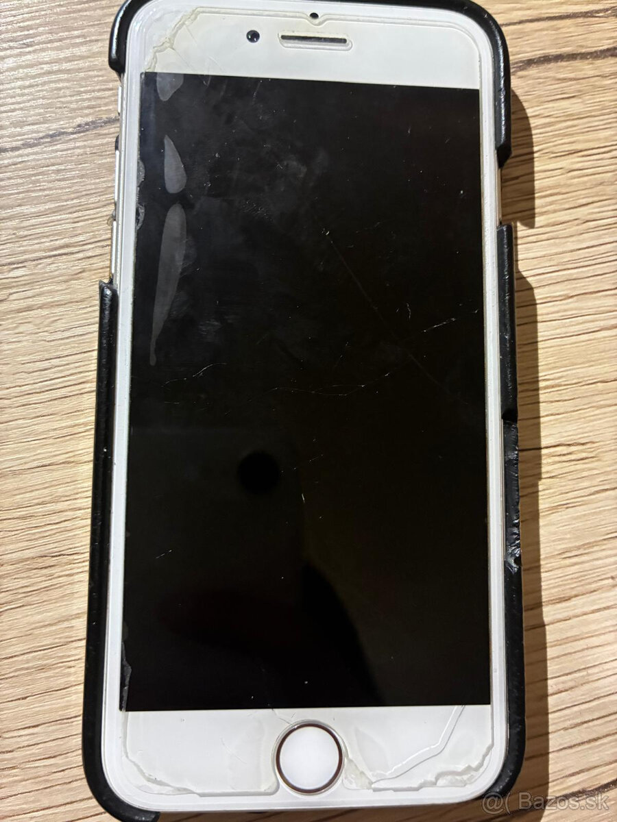 Predám iphone 7 - 2