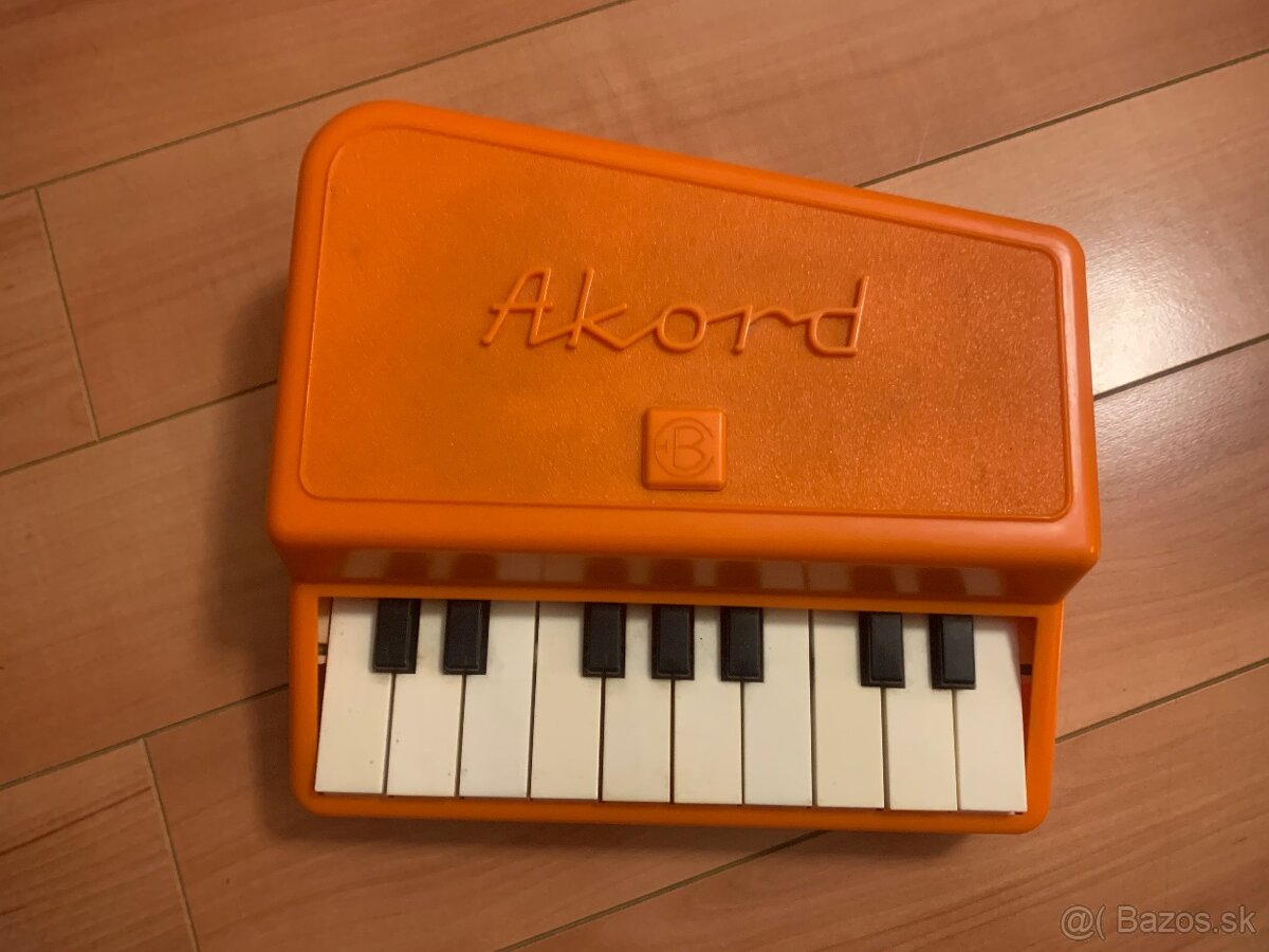 retro hracka klavirik - 2