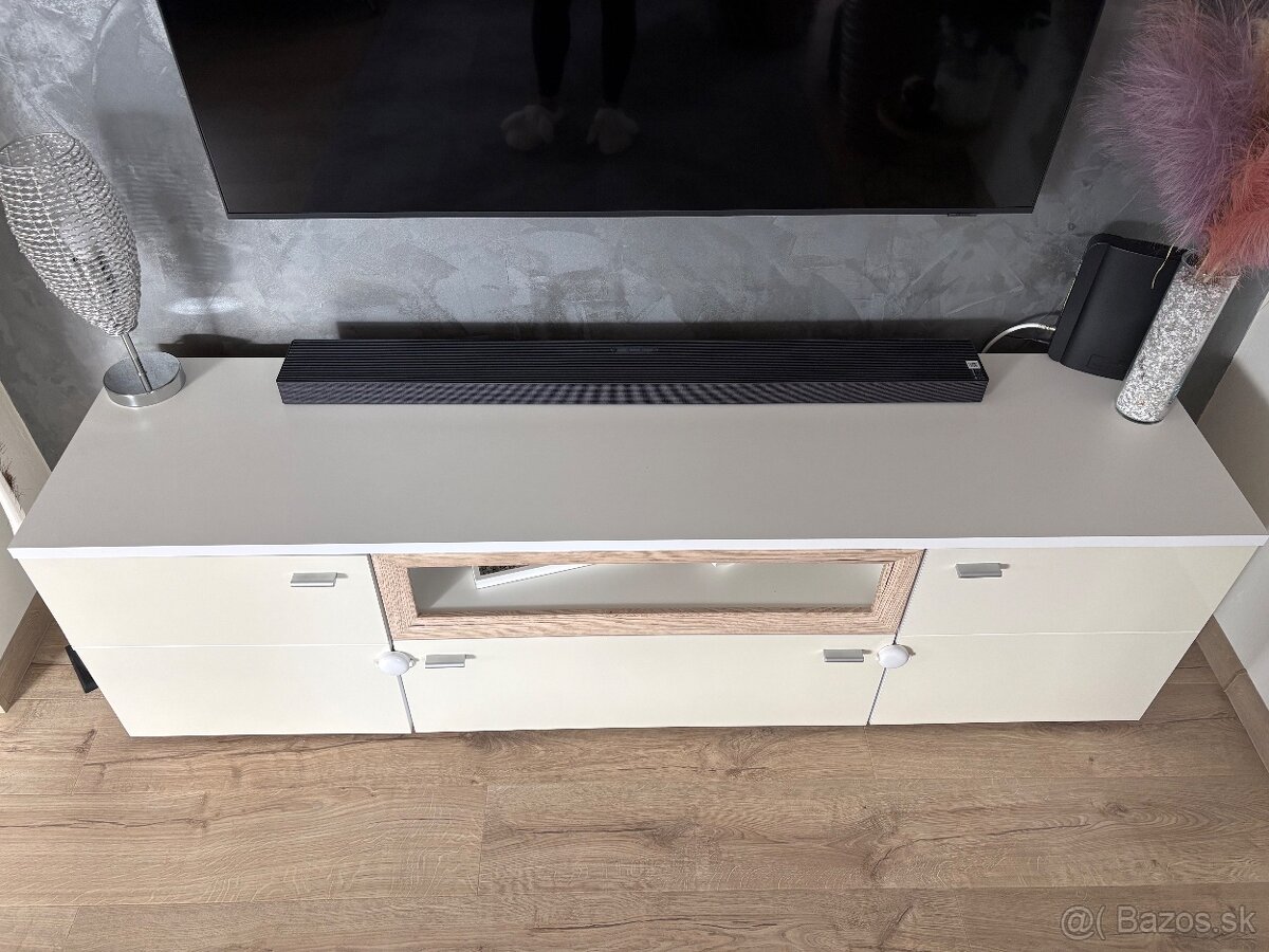 TV skrinka - 2
