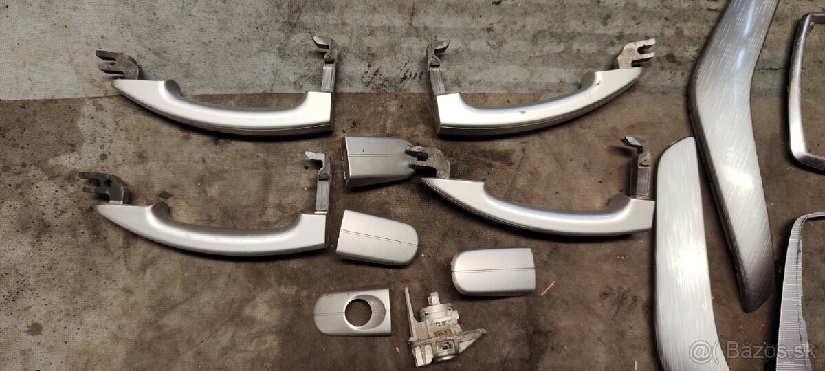 Svetlá, ovládanie svetiel, klučky dverí Ford Cmax Dm2 - 2