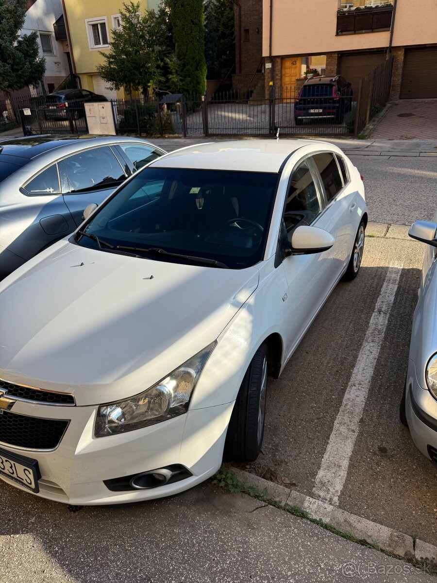 Predám Chevrolet Cruze - 2