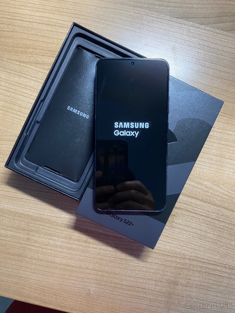 Samsung galaxy S22+, 256 GB - 2