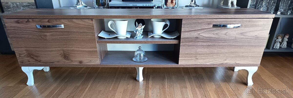 Tv stolik - 2