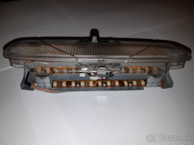 Predám interiérové svetlo Ford - 2