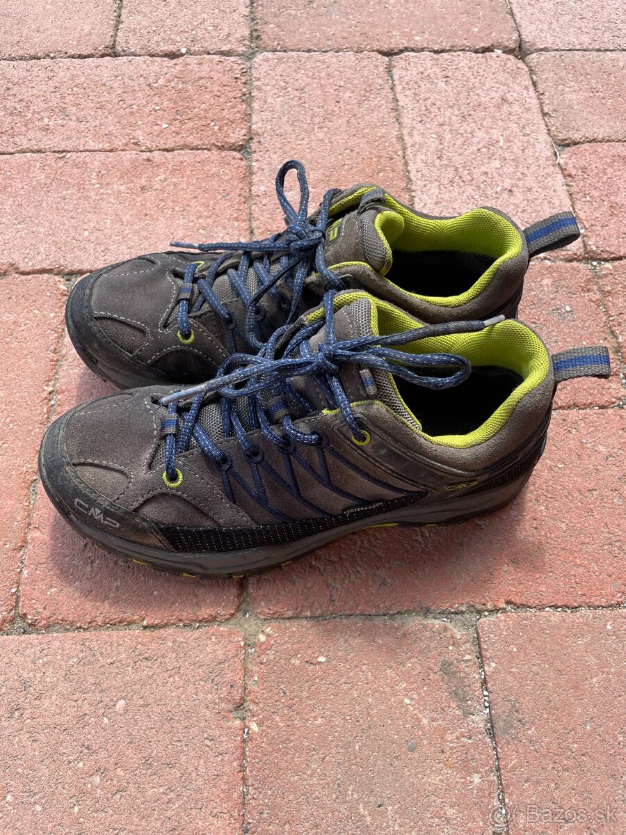 Turistické topánky CMP č.39 - 2