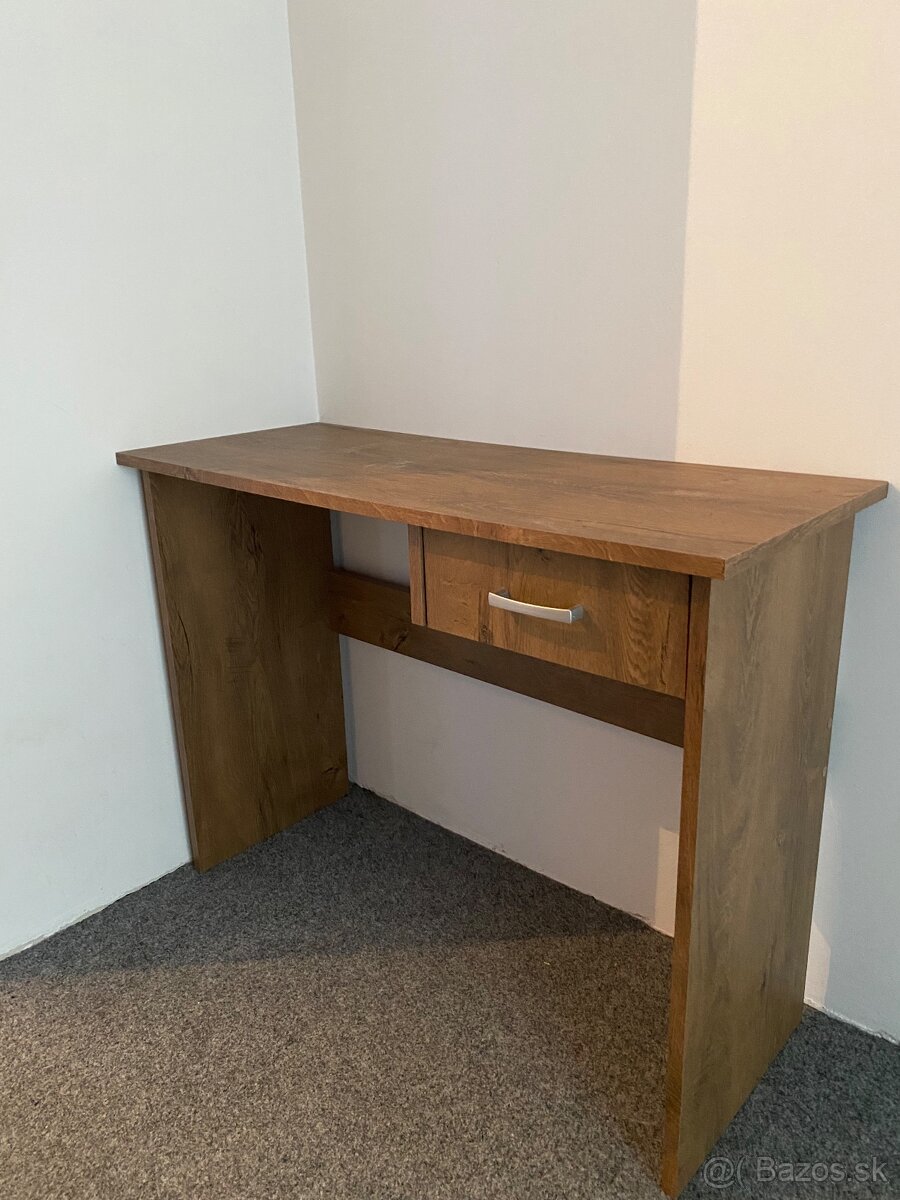 Kancelársky stolík - 2