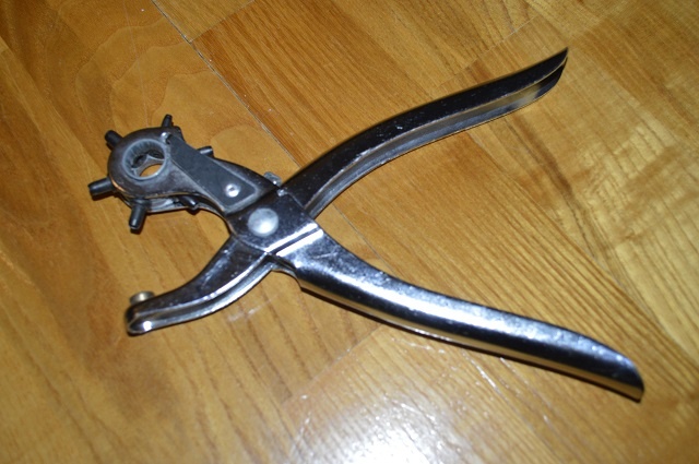 predam dierovacka/dierovac na kozu/opasky - 2