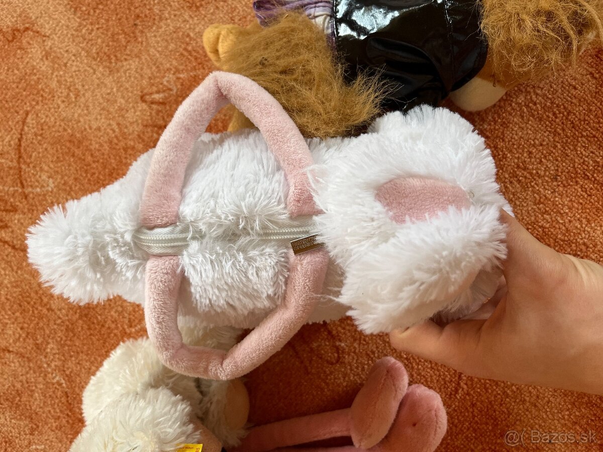 Plyšové hračky kôpka - 2