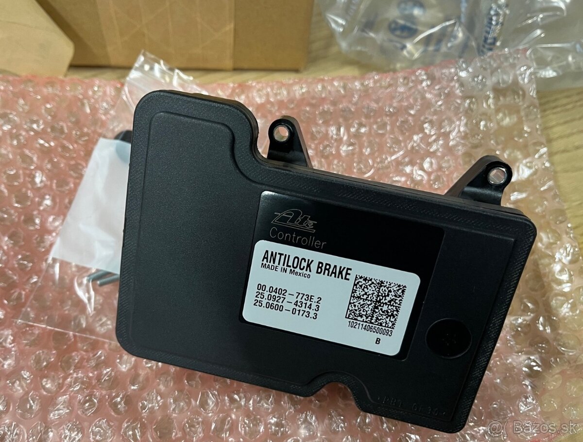 ABS kontrol modul Chrysler Voyager, Town & Country - 2