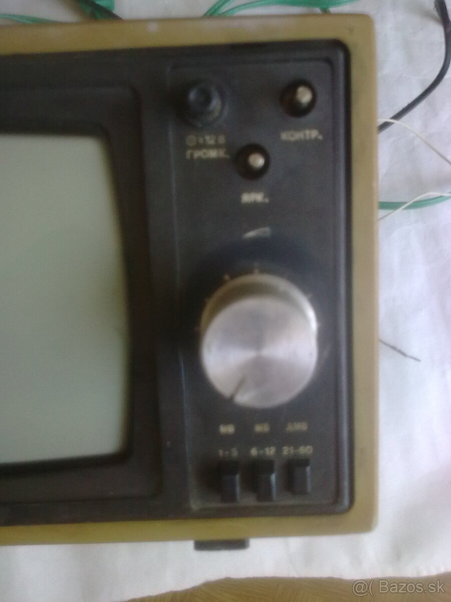 retro televízor - 2