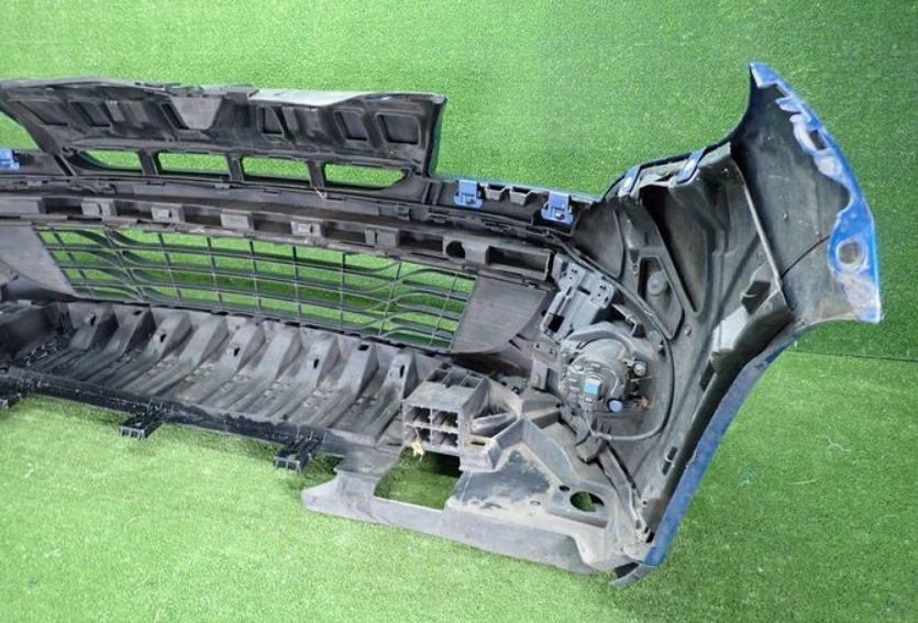 renault megane nárazník 2008-12 - 2