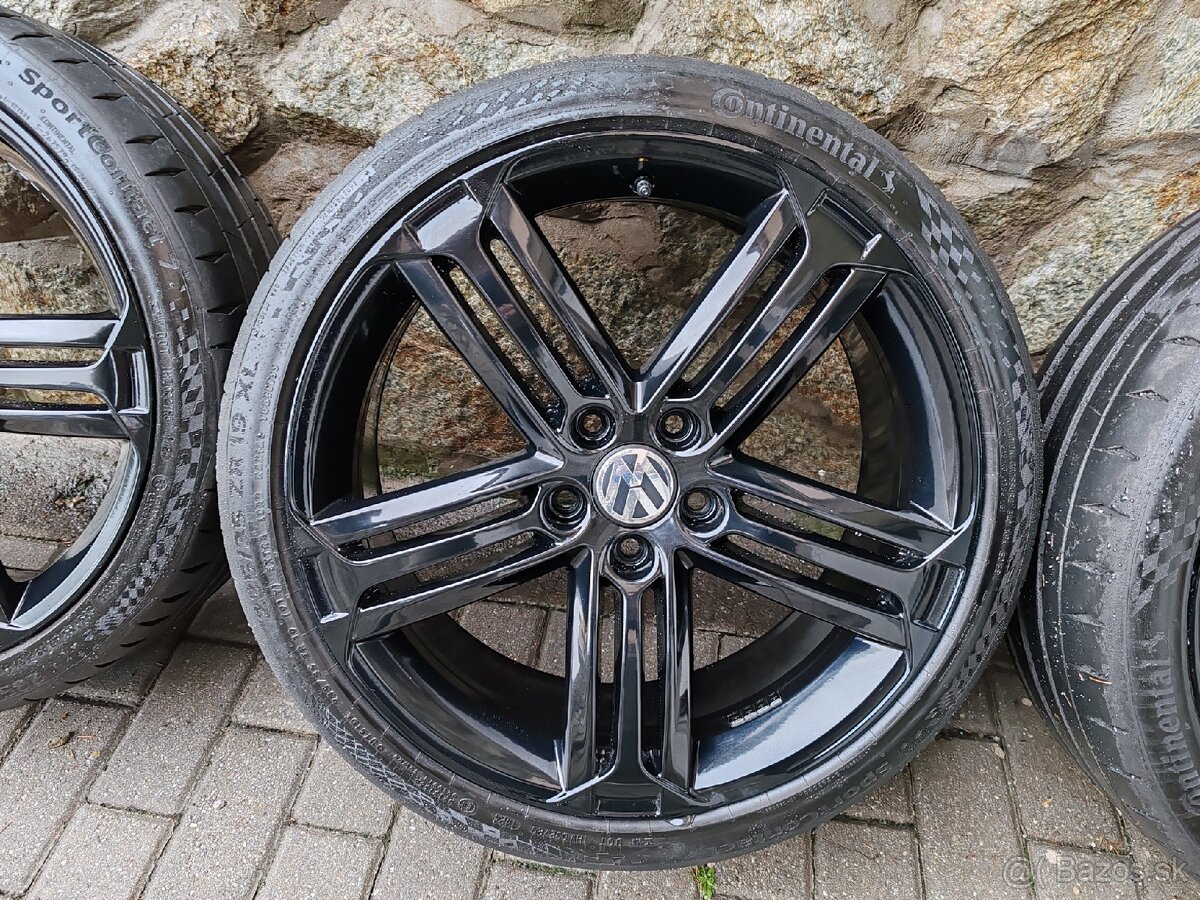 235/35R19Vw Talladega Continental letné DOT 24 - 2