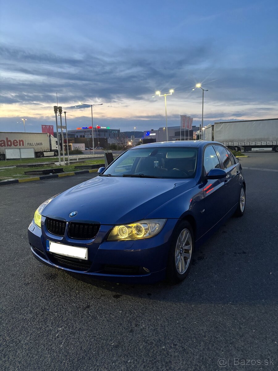 BMW E90 - 2