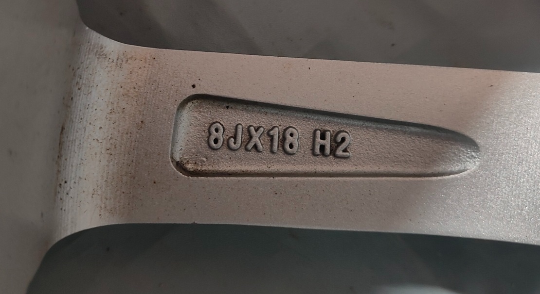 5x112 r18 - zimný komplet - 2