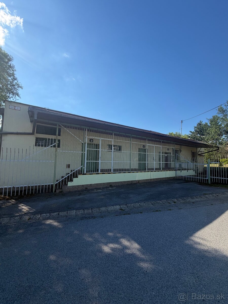 Prenajom Skladu 455 m² - Widok 2