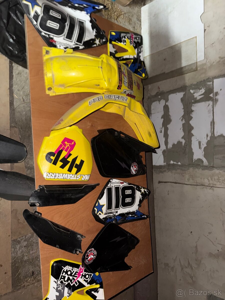 Plasty suzuki rm 250 - 2