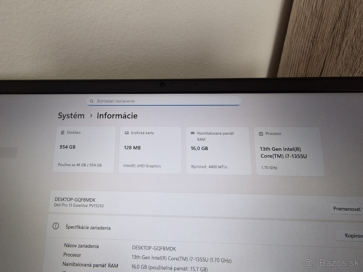 15.6" Dell essential PV15250 - 2