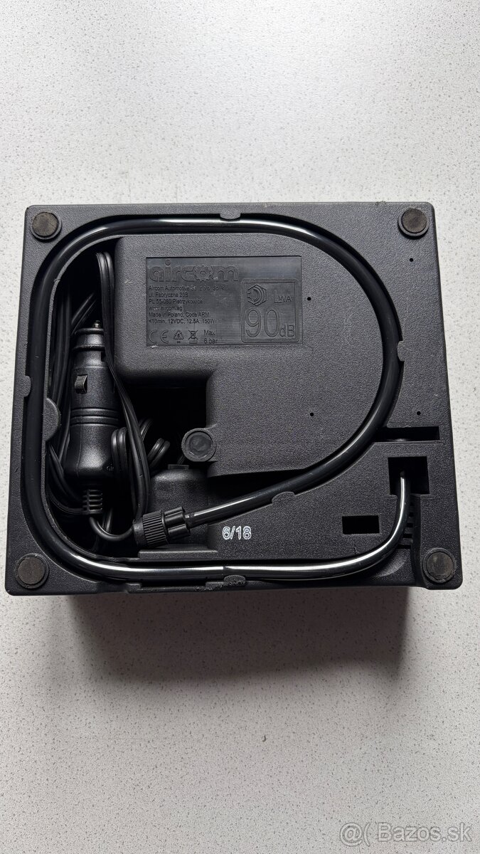 Vzduchový kompresor original VW AG 12V - 2
