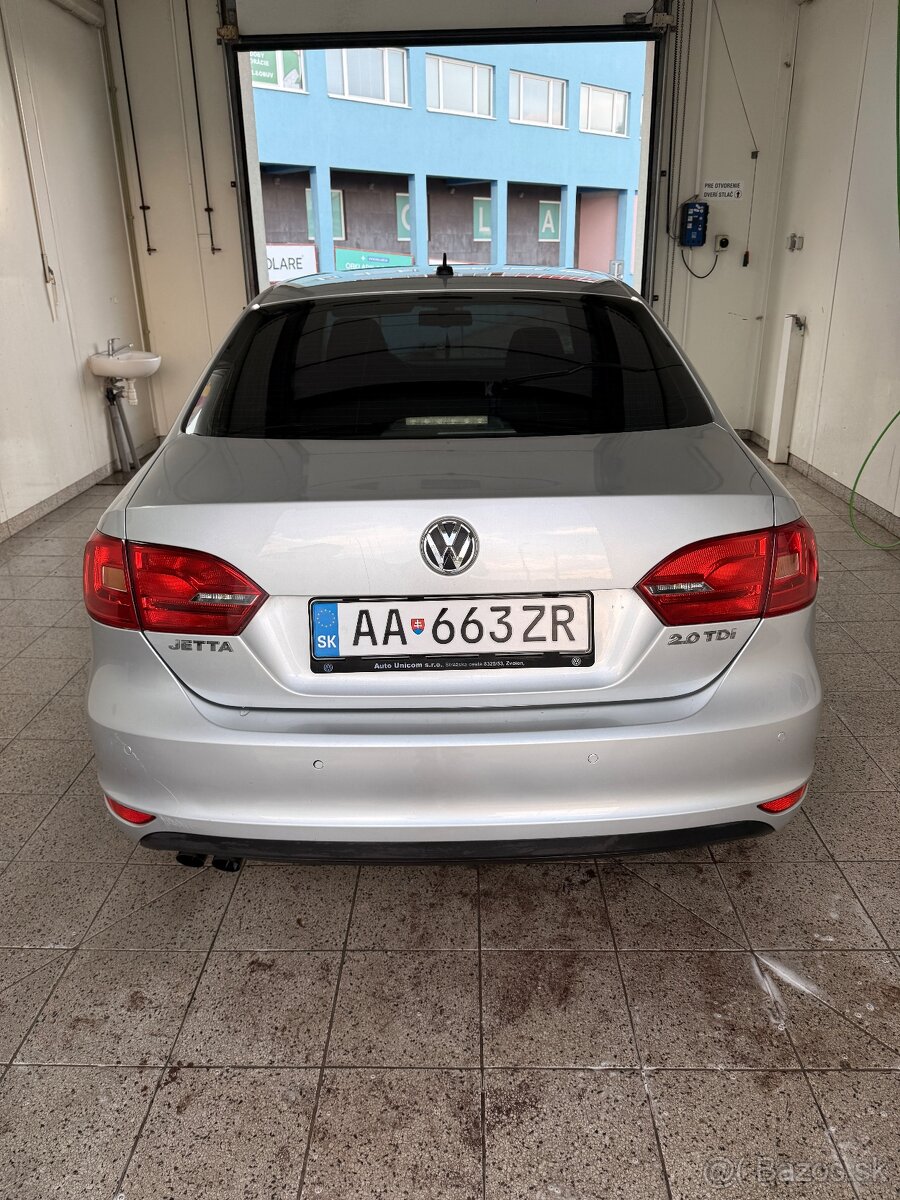 VW Jetta 2.0 103kw - 2