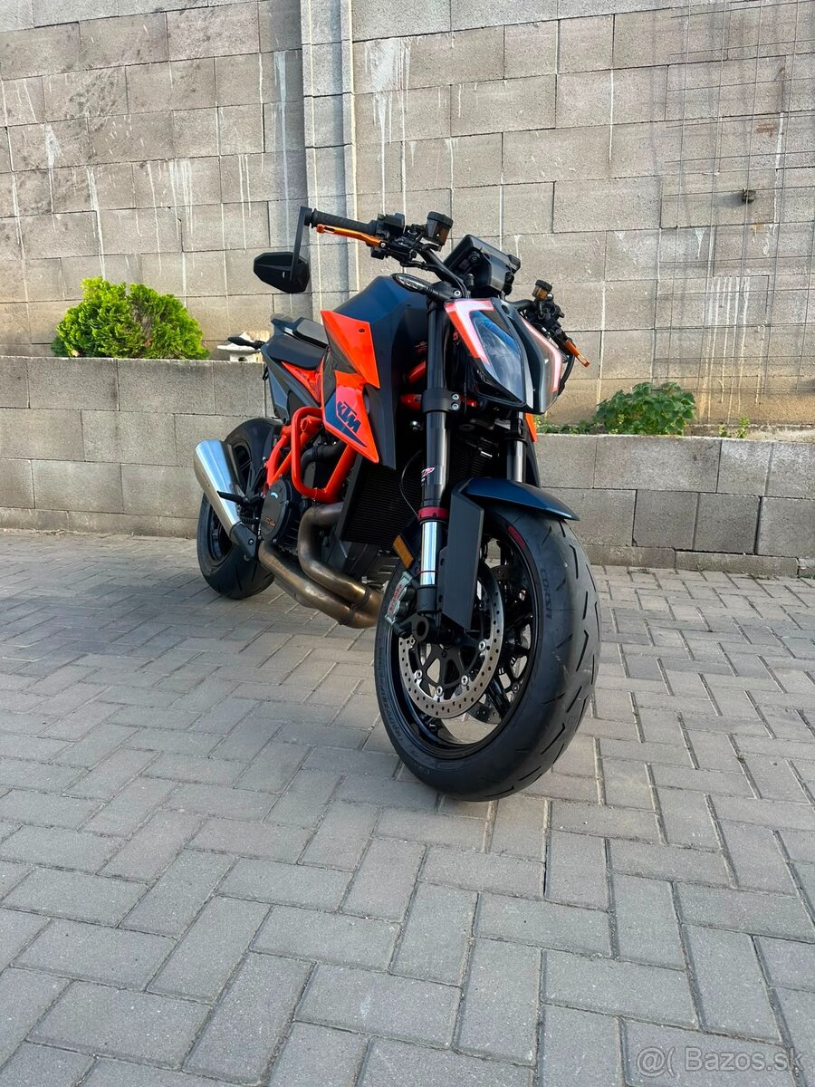 KTM 1290 Super Duke R - 2