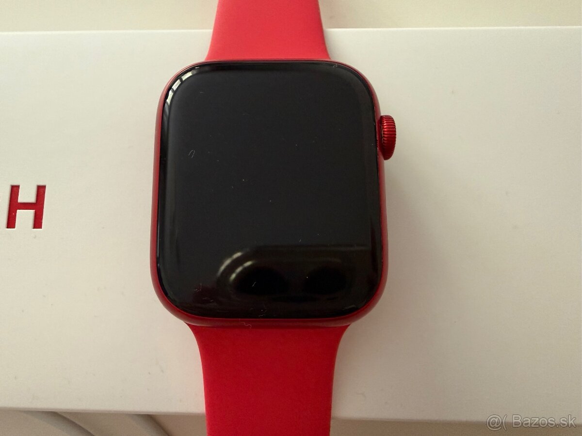 predám Apple Watch 8 45mm Product Red - 2