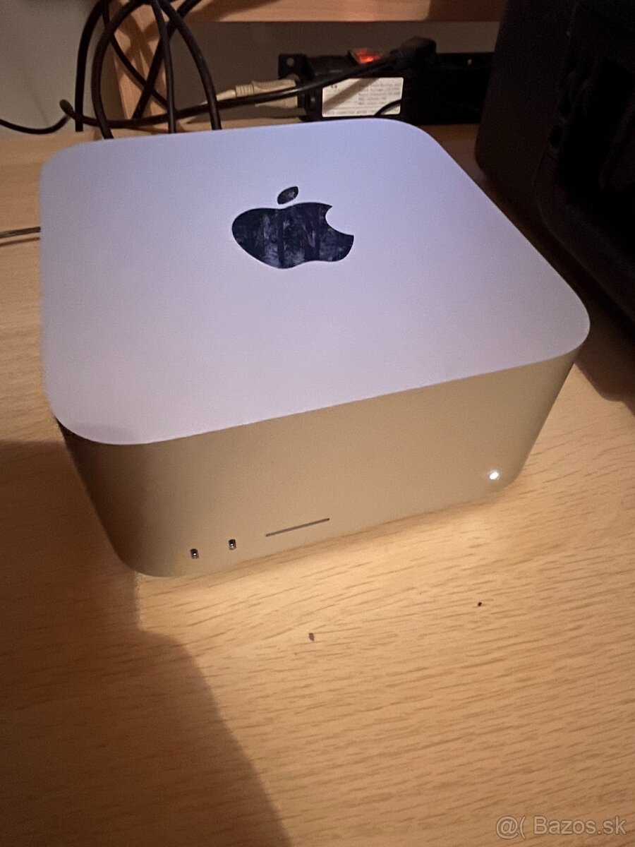 Apple Mac Studio M3 Ultra-28 Core CPU/60 Core GPU 96G RAM - 2