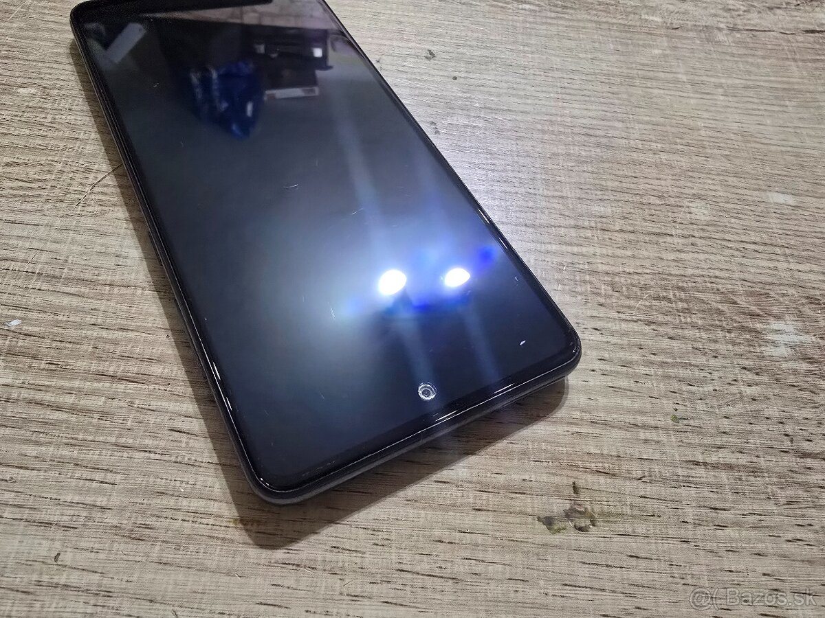 Samsung A52s 5G 128gb dual sim plnefunkcny ma len jemne znam - 2