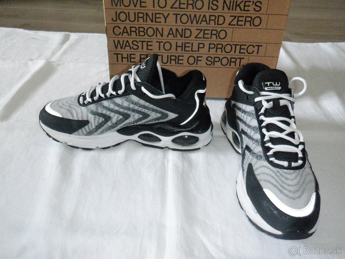 Pekné tenisky Nike Air Max - 2