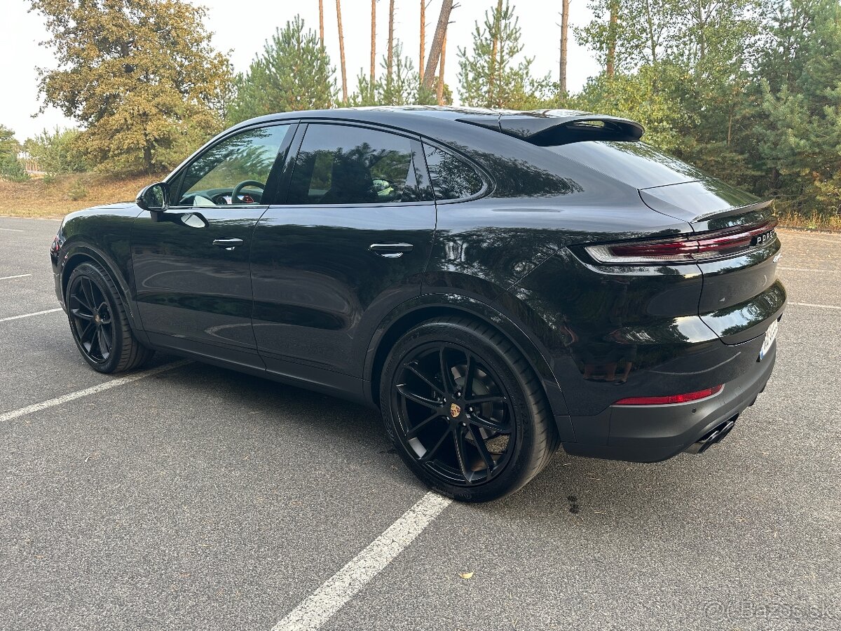 Porsche Cayenne Coupe - 2