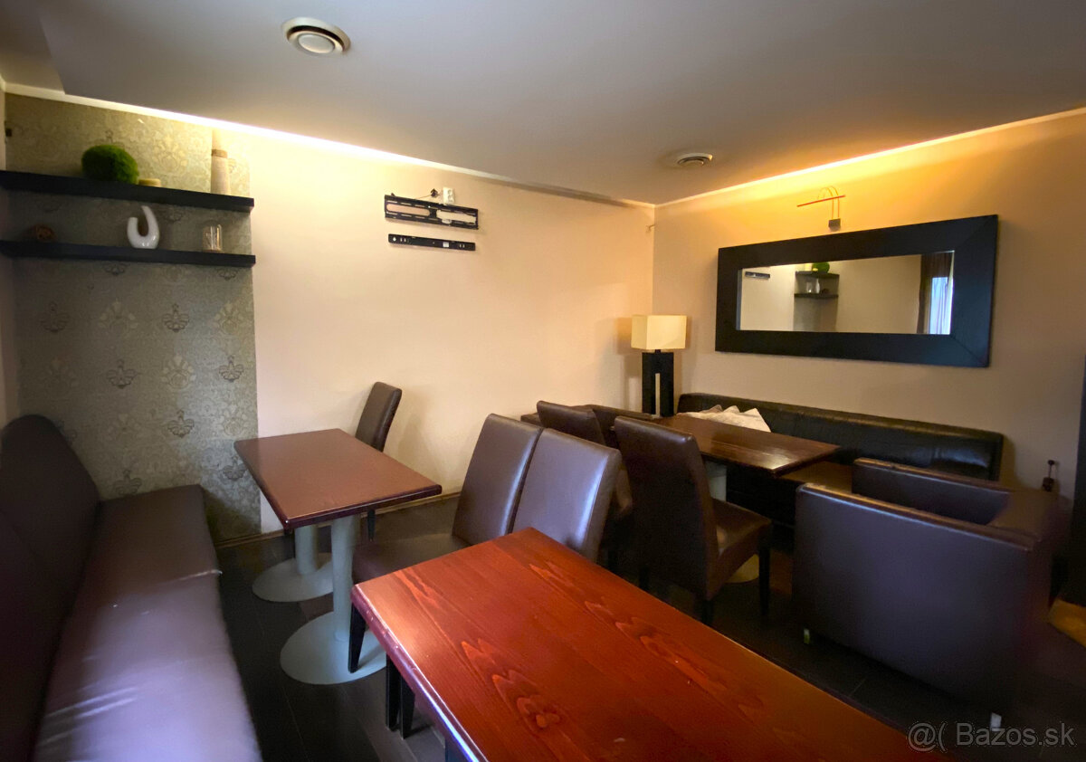 Rekonštruovaný dom s pozemkom na podnikanie - 2