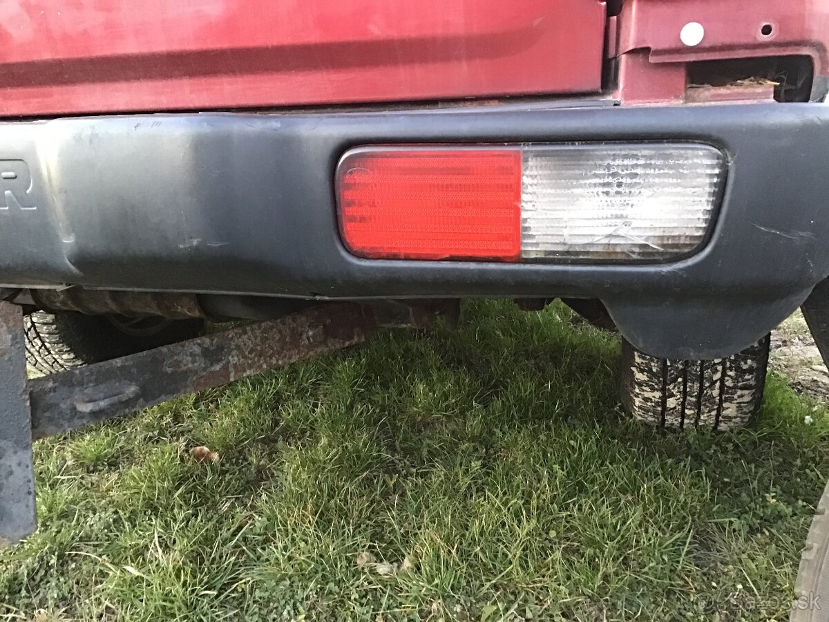 Discovery 2 zadny nárazník so svetlami - 2